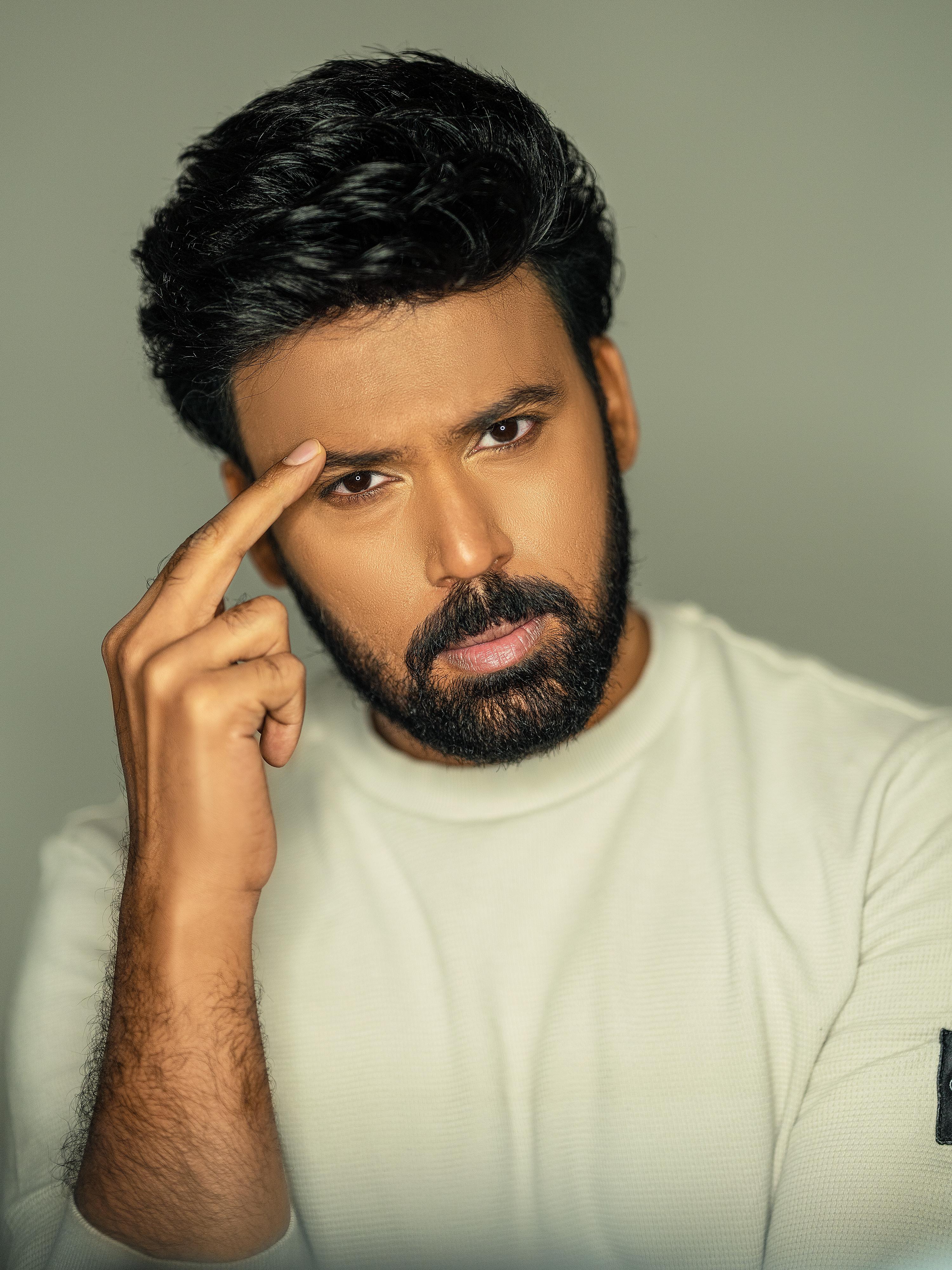 actor Laksh Chadalavada large photo