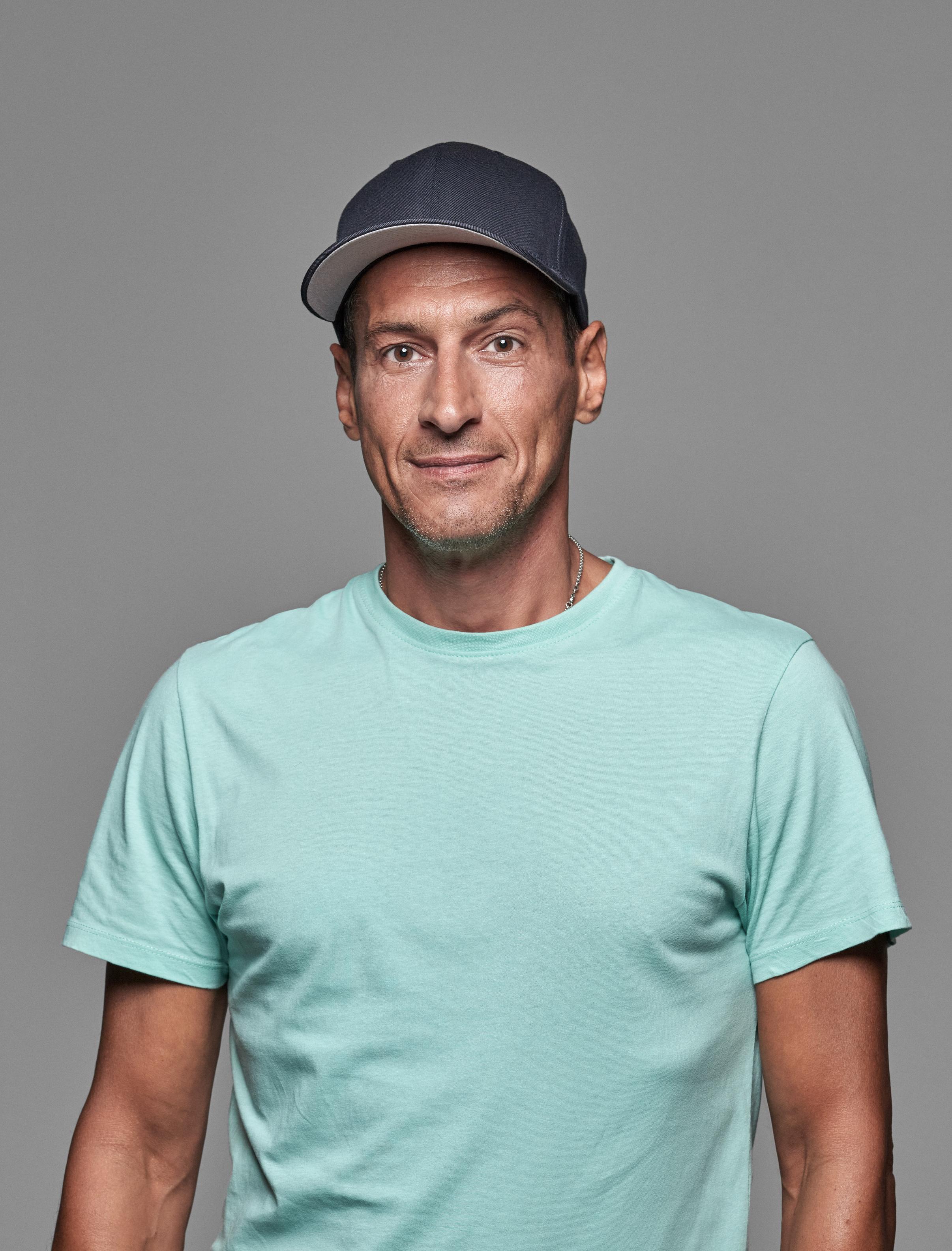 actor Mirco Nontschew large photo