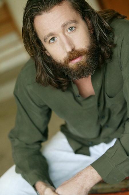 actor Jesse Holland large photo