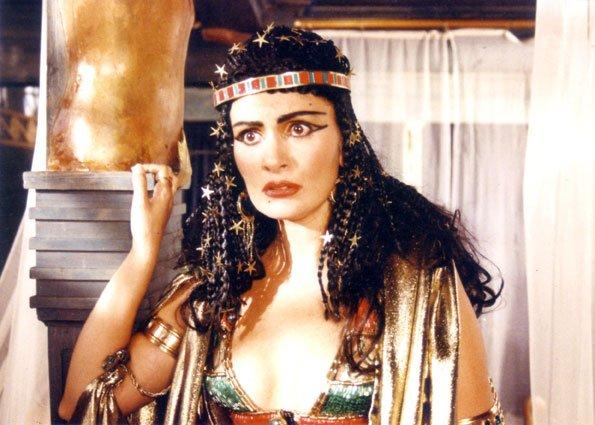 actor Youssra large photo