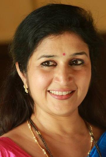 actor Neena Kurup large photo