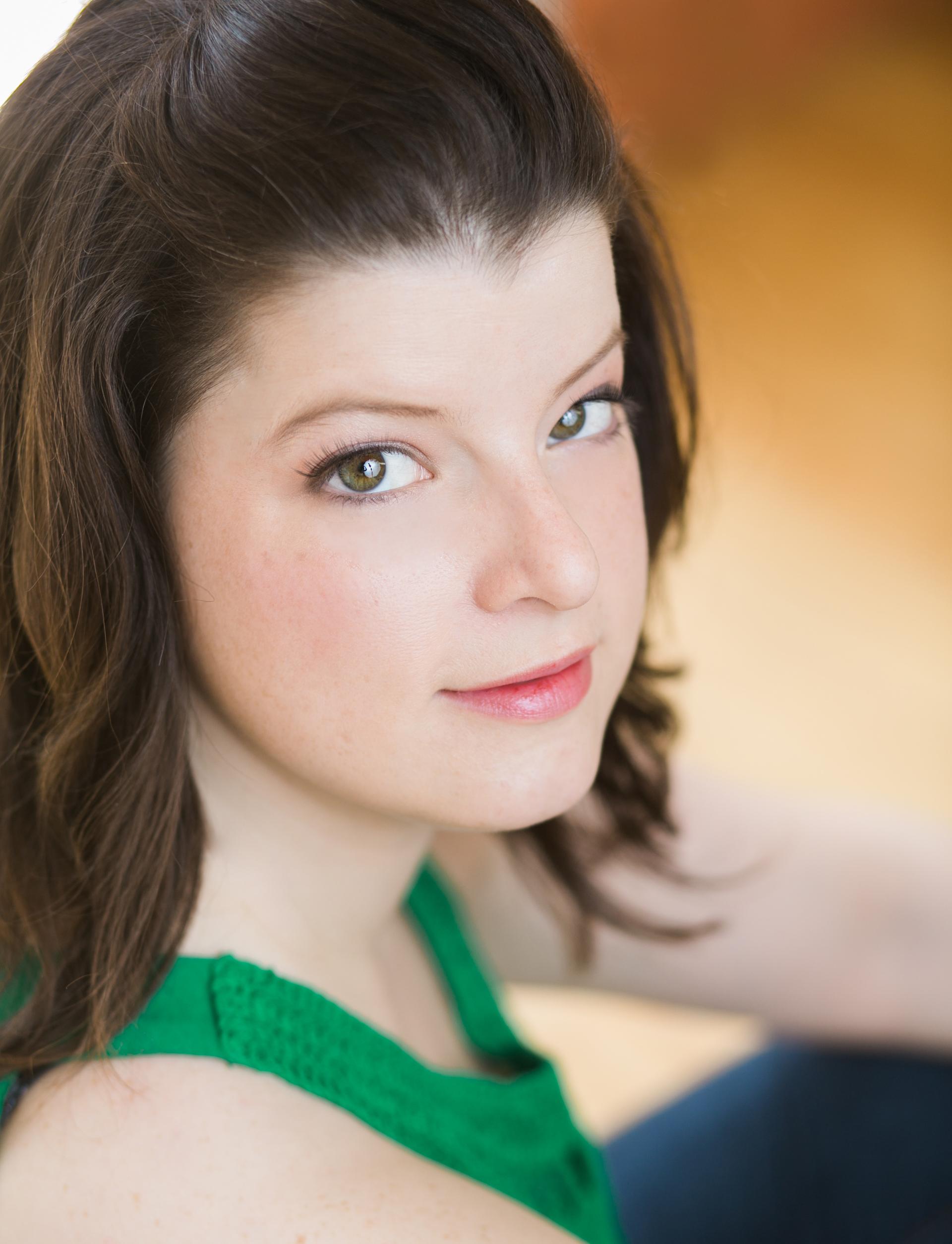 actor Rebecca Soler large photo