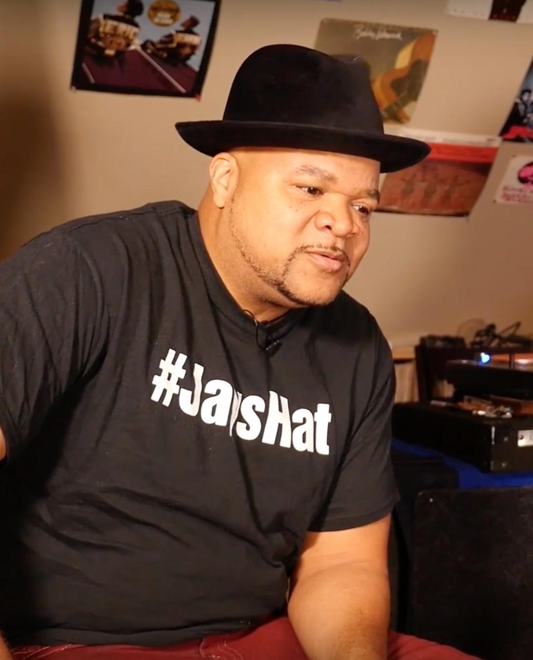 actor DJ Hurricane large photo