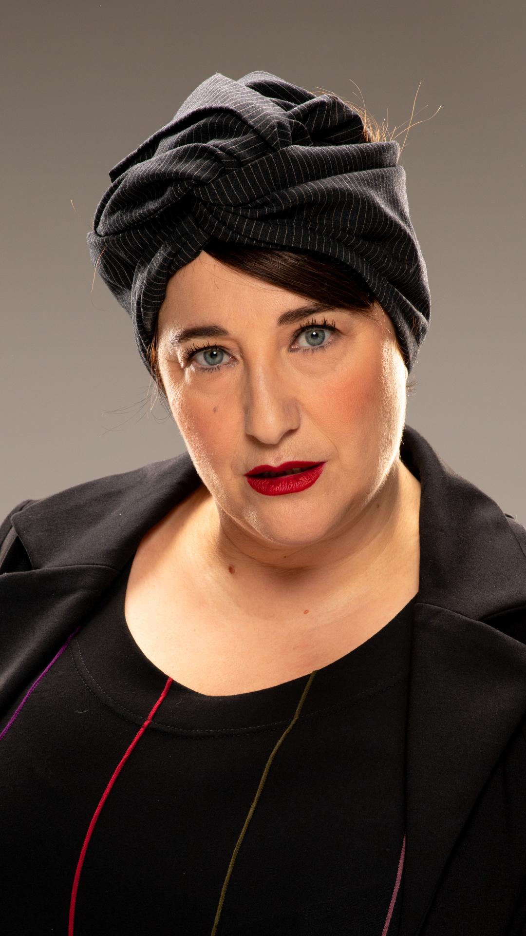 actor Maria Di Biase large photo