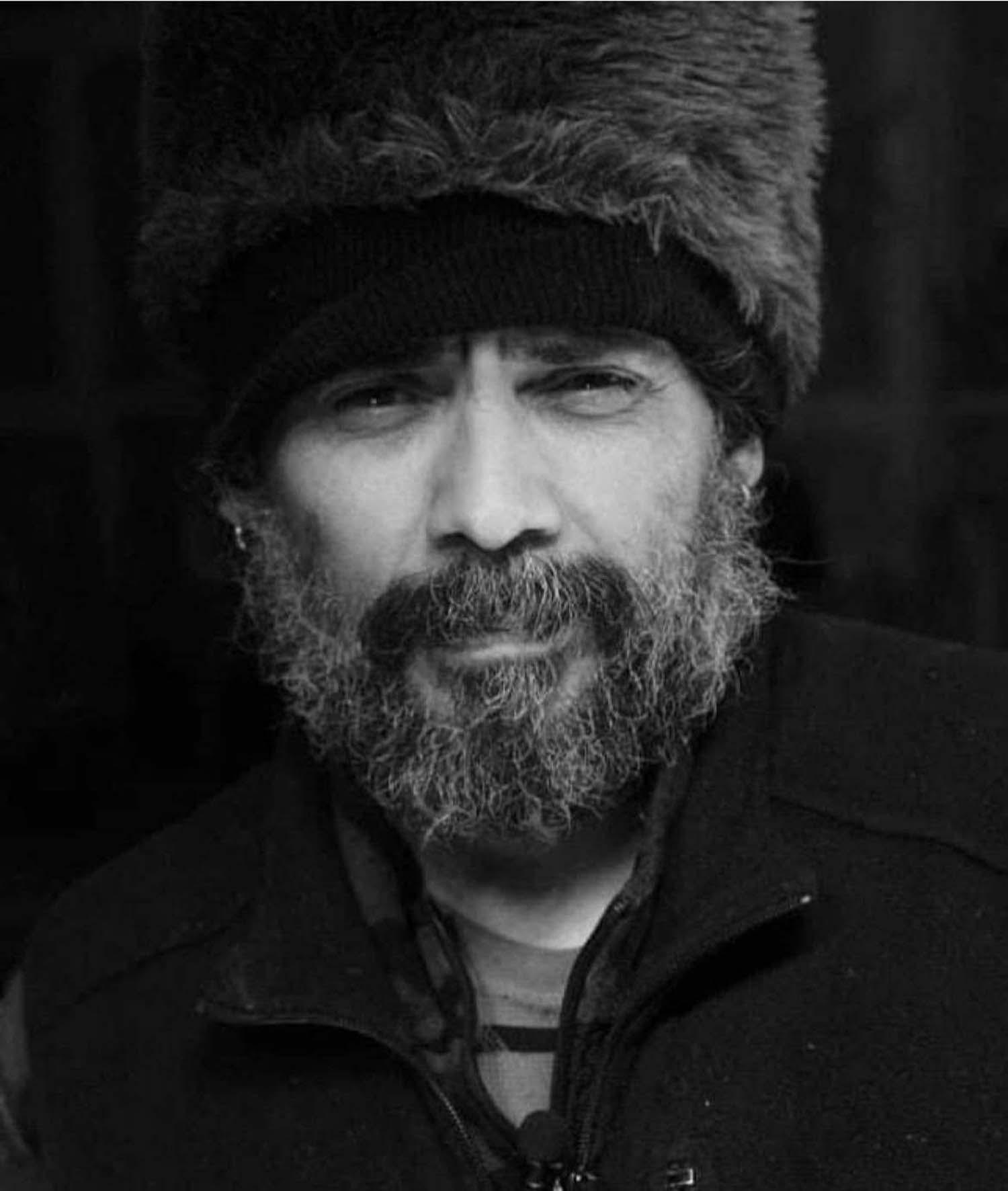 actor Chiko Mendez large photo