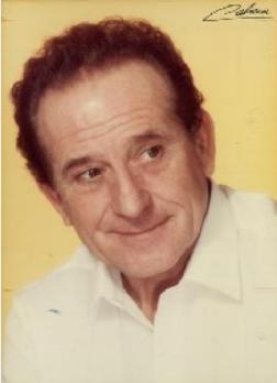 actor Quique Camoiras large photo