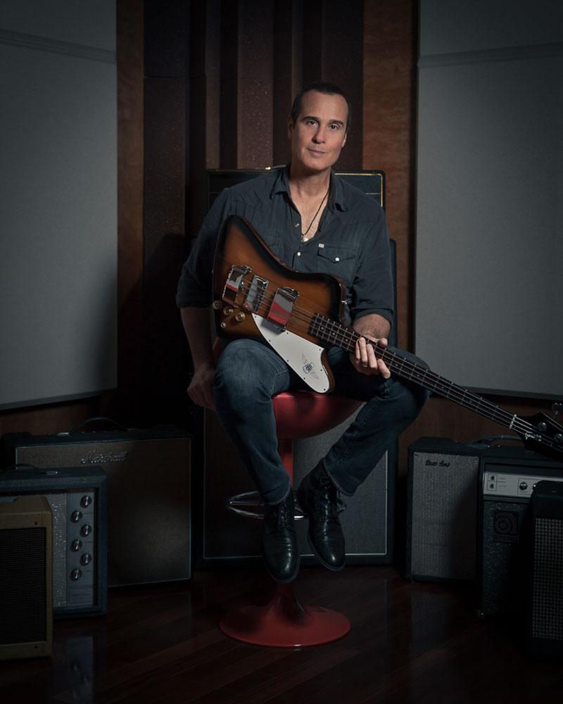 actor Robert DeLeo large photo