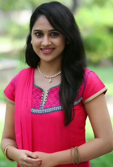 actor Miya George large photo