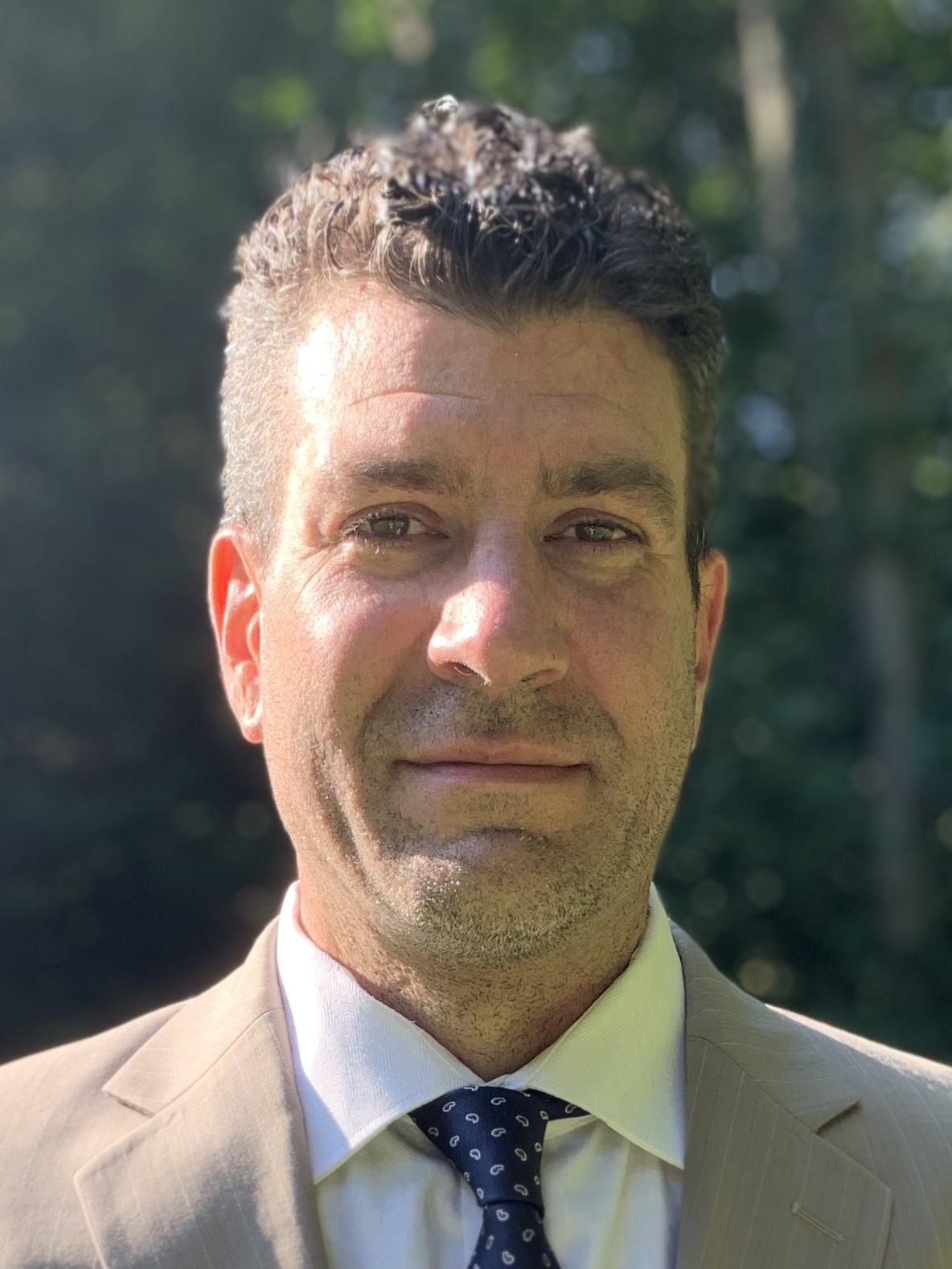 actor Robert Loftus large photo