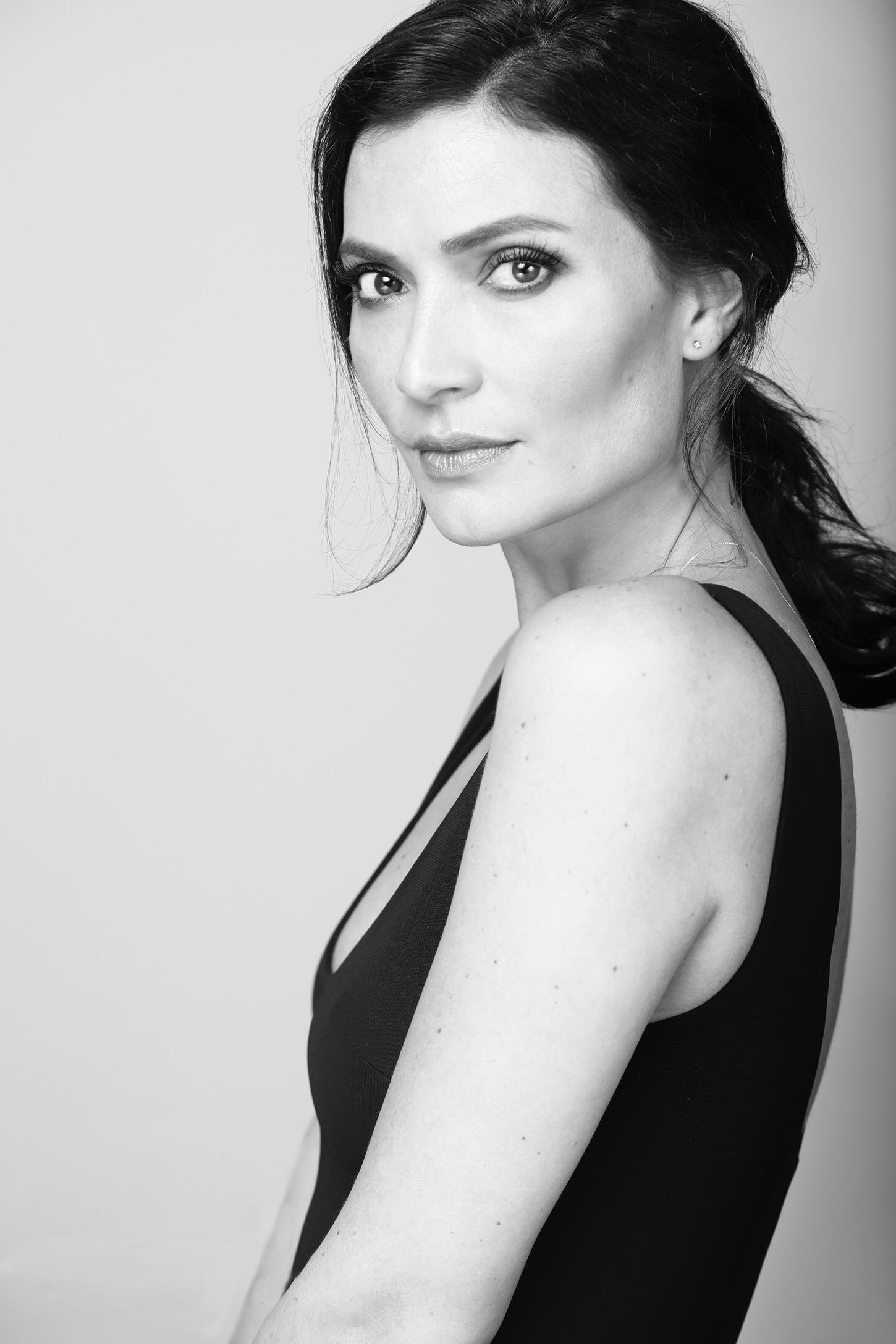 actor Ana María Orozco large photo