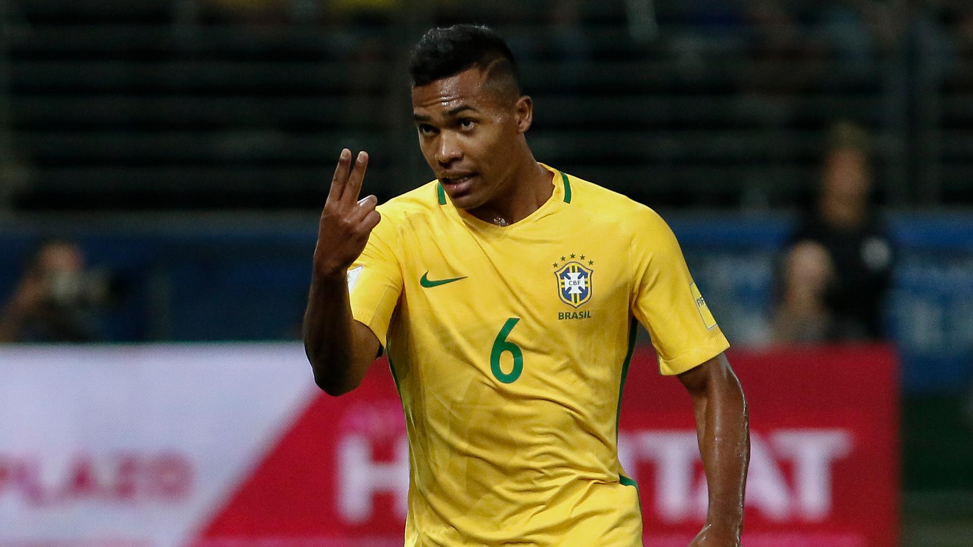 Alex Sandro