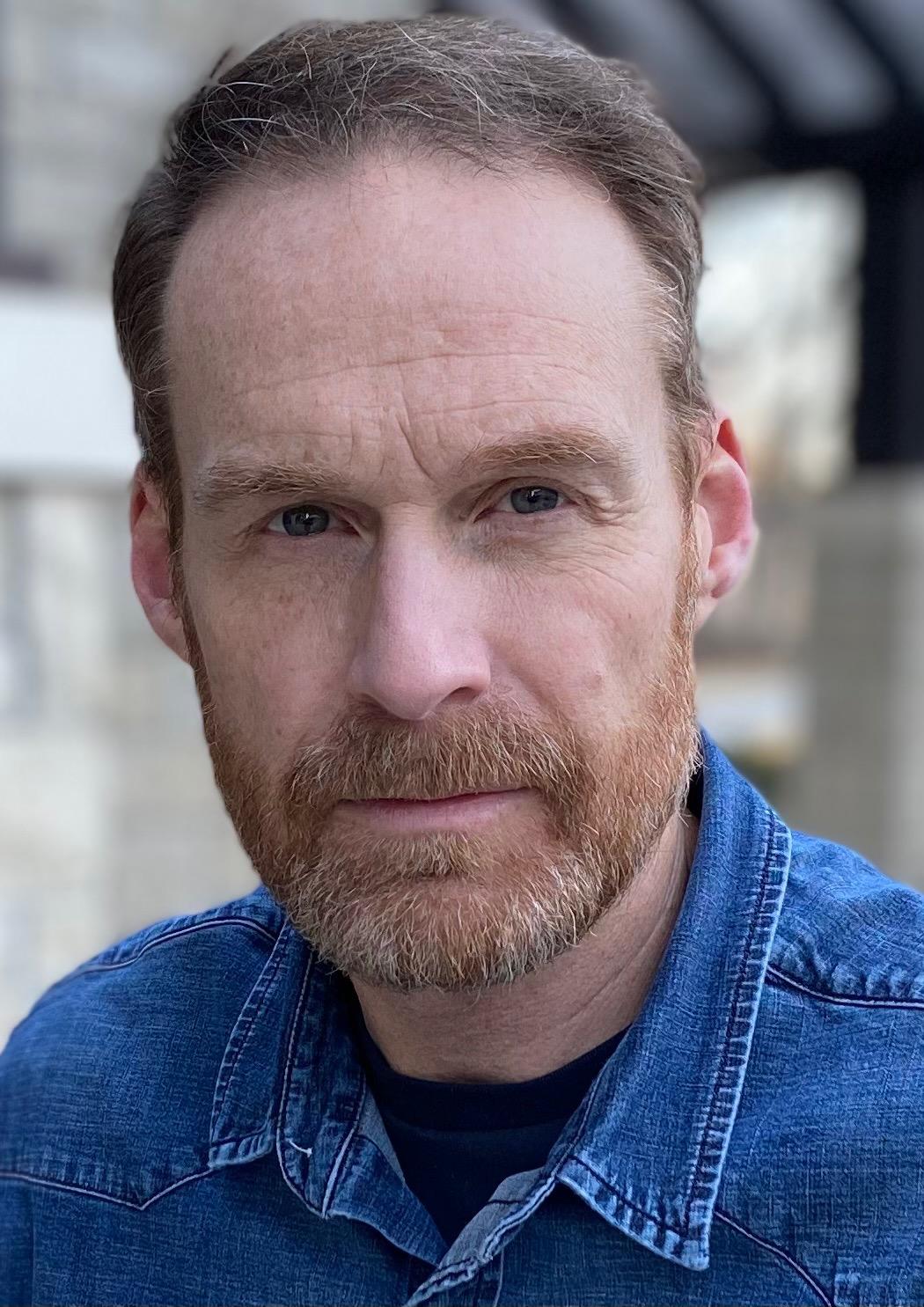 actor Dwight Tolar large photo