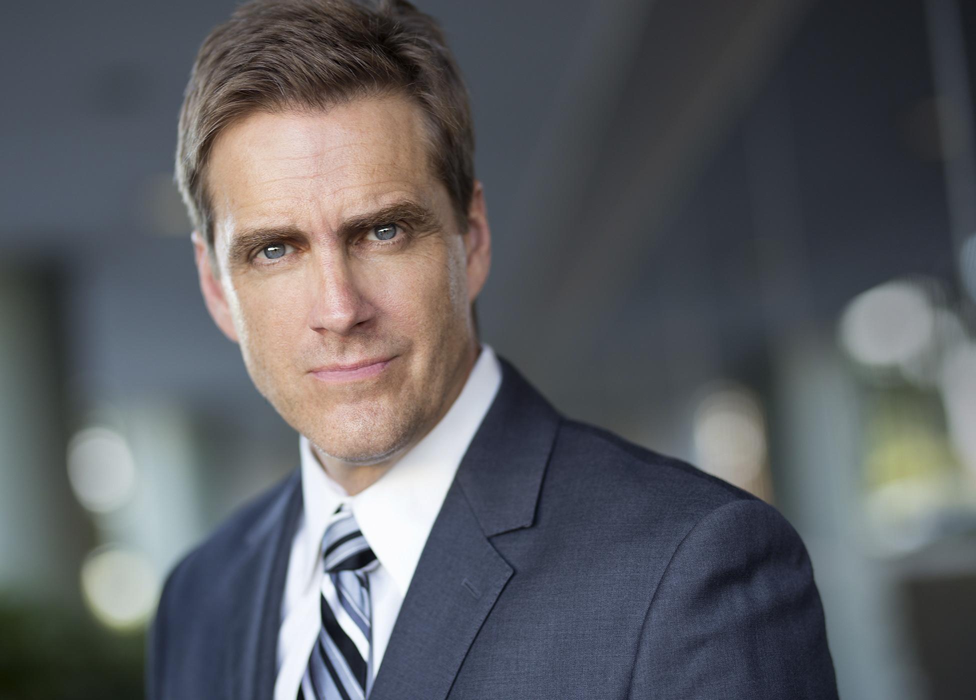 actor Rob Roy Cesar large photo