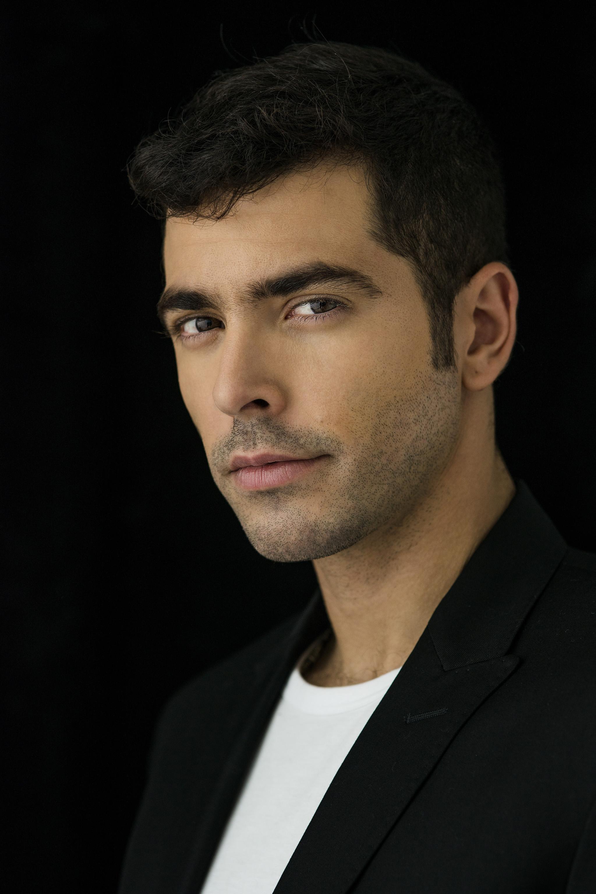 actor Nazareno Casero large photo