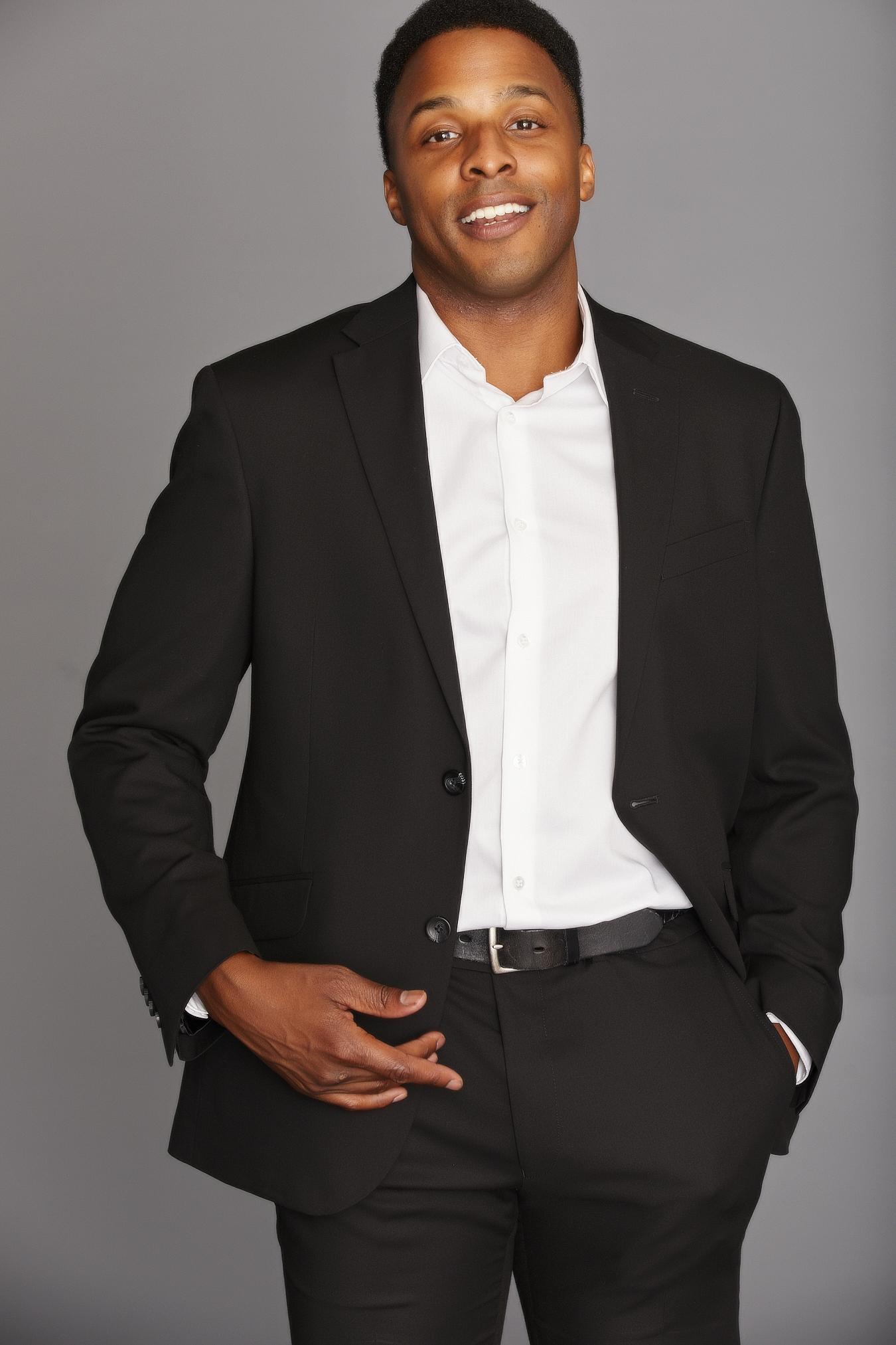 actor Aver Hamilton II large photo