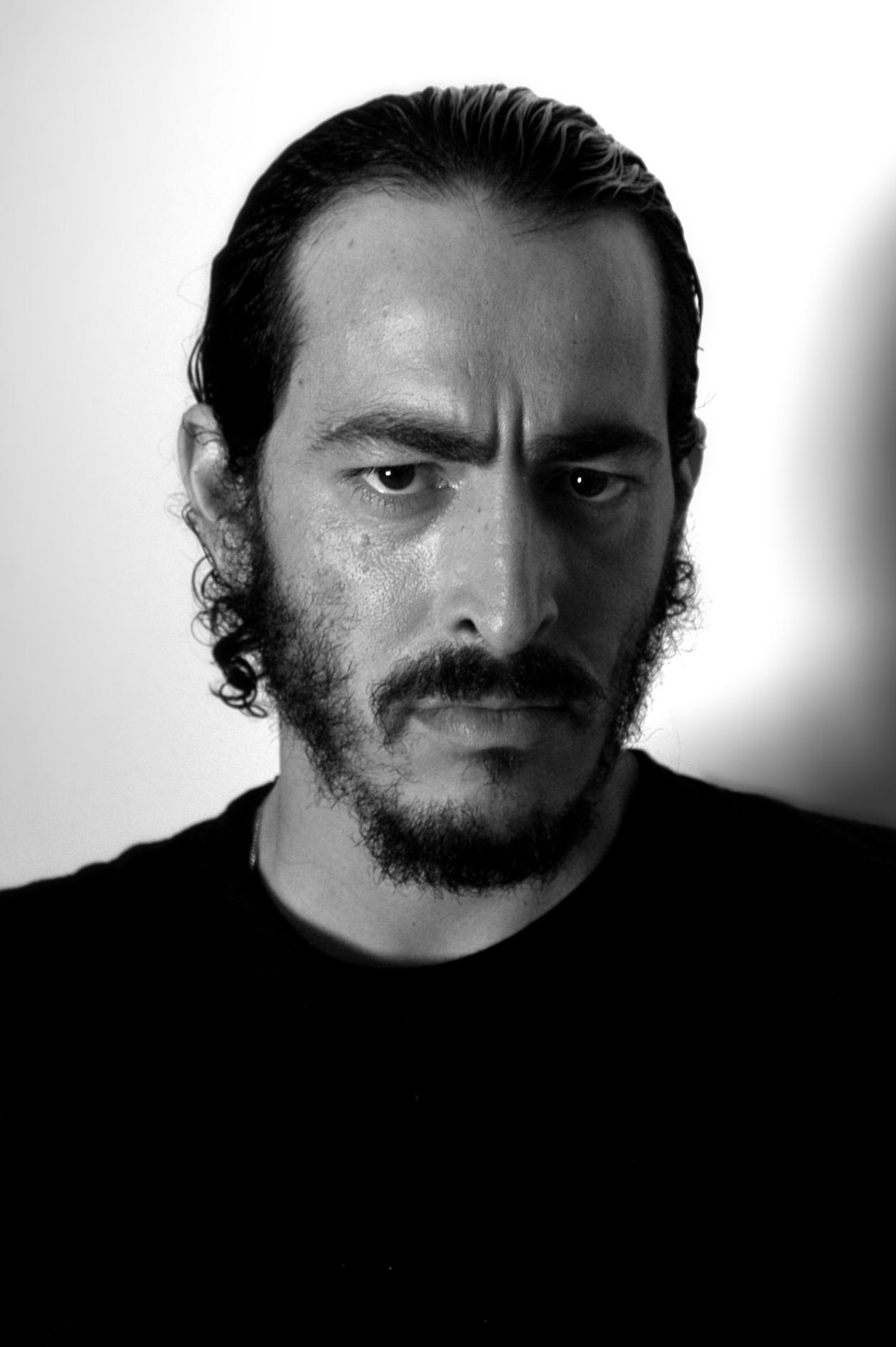 actor Martín Bello large photo