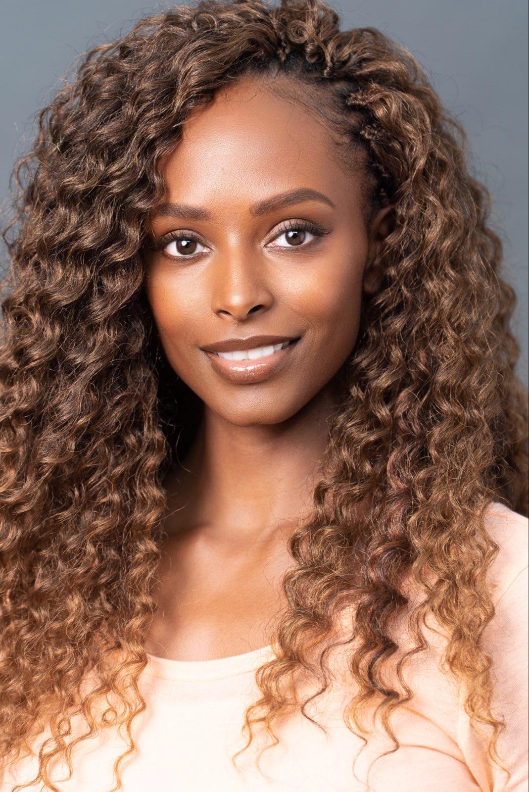 actor Mia Speight large photo