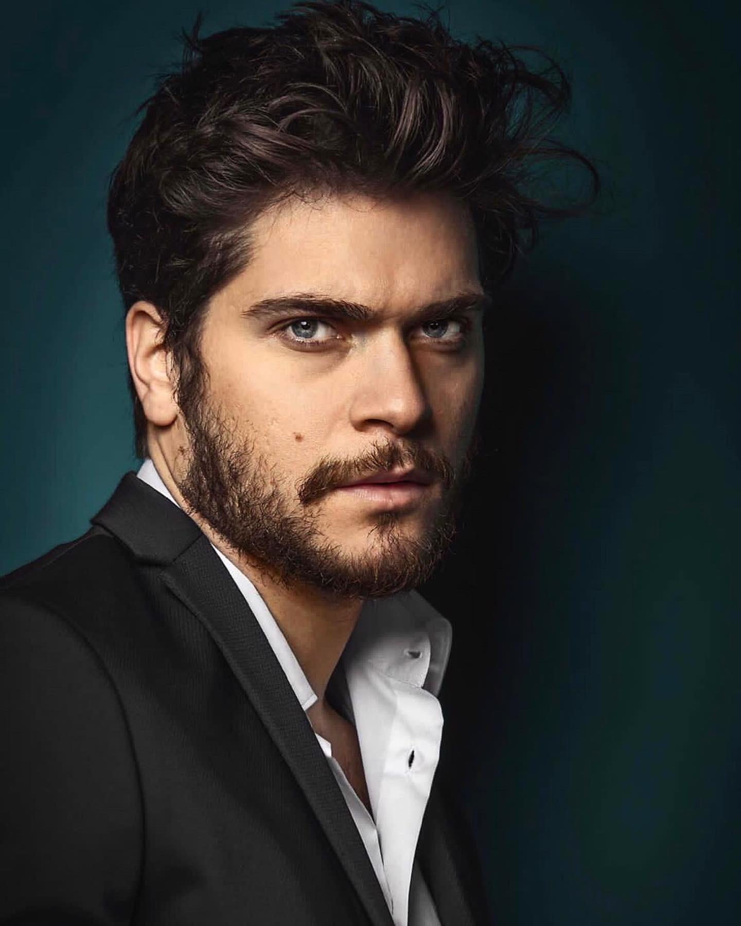 actor Alessio Lapice large photo