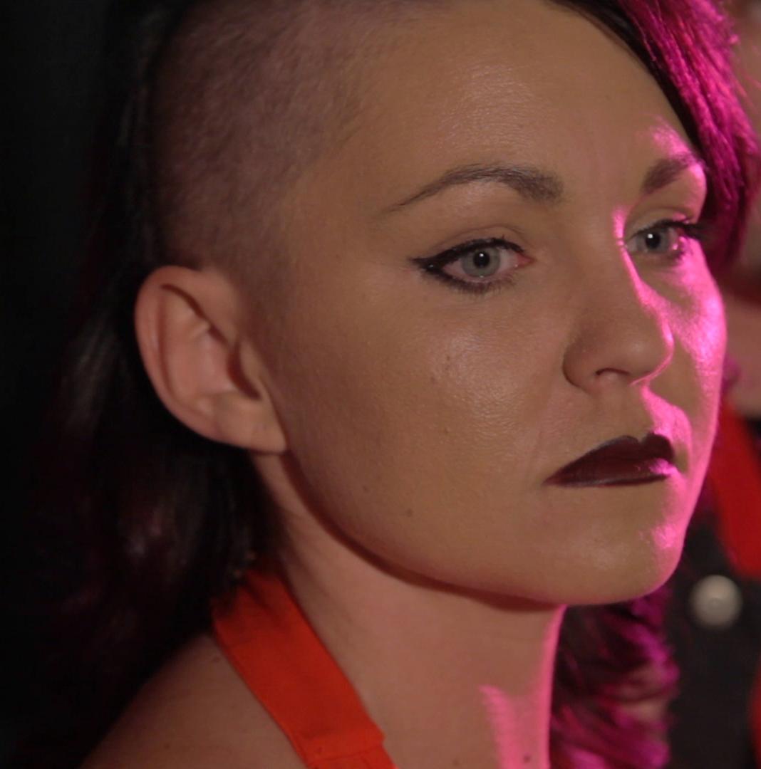 actor Amanda Cox large photo