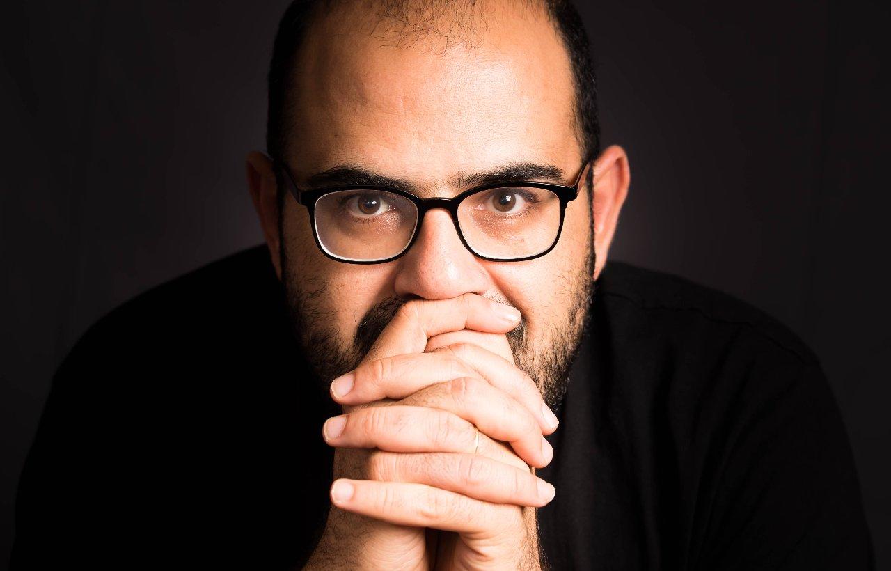 actor Amer Hlehel large photo