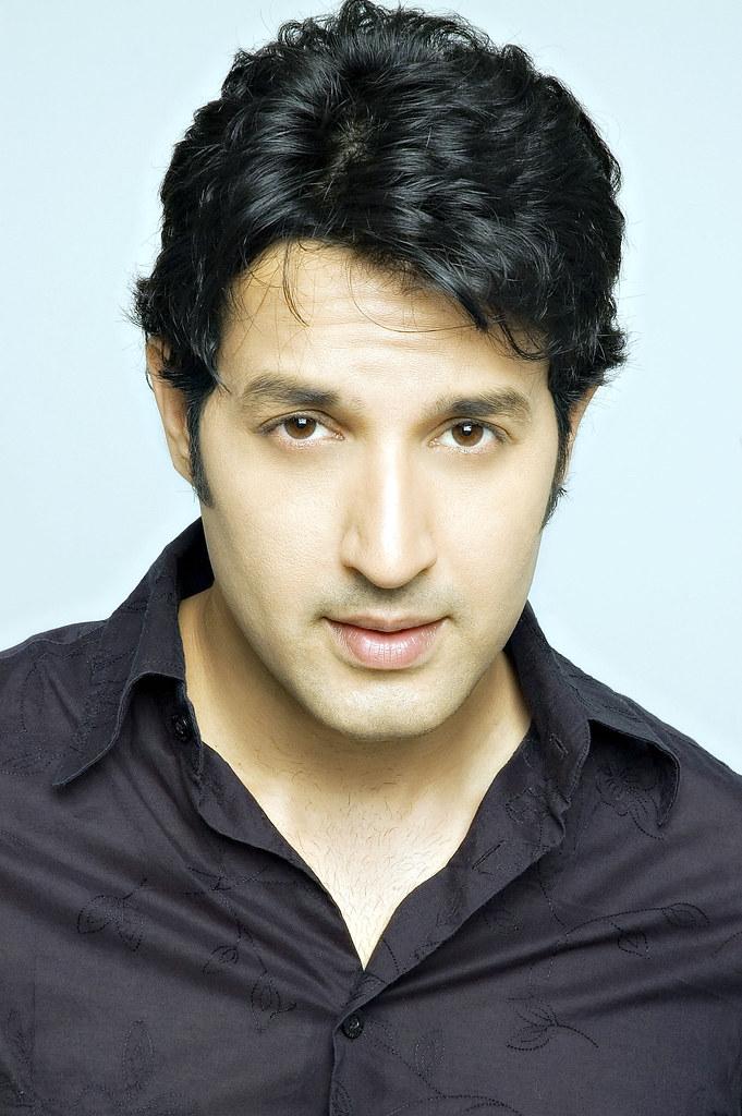 actor Khalid Siddiqui large photo