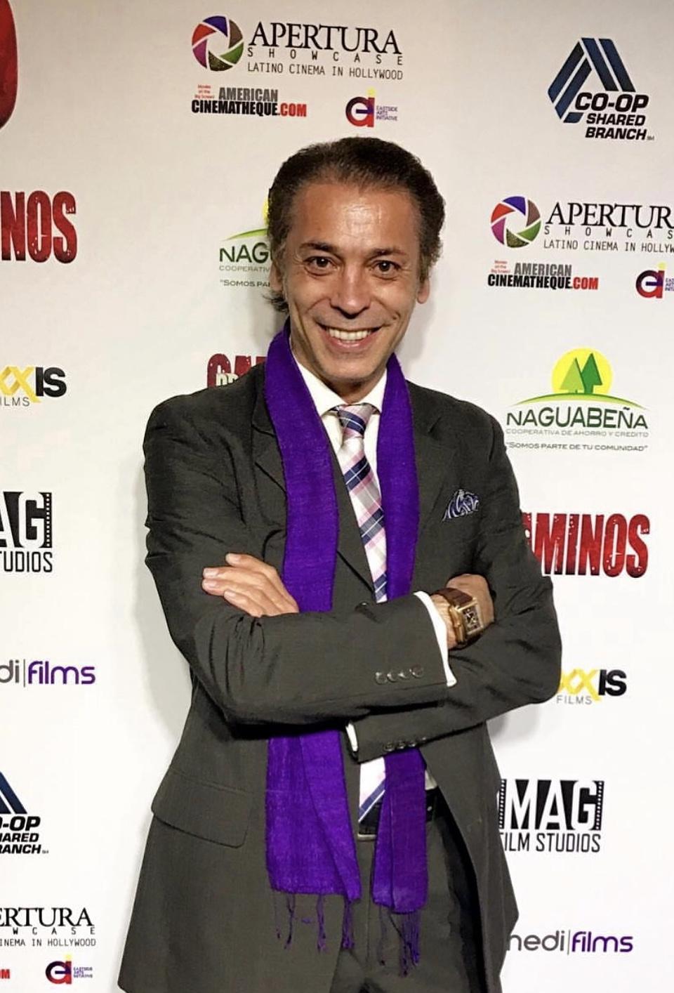 actor Karlos Granada large photo