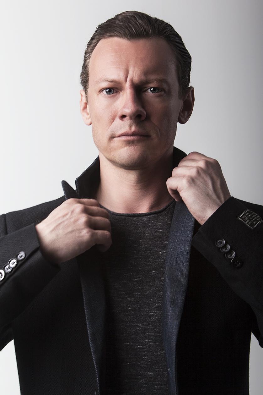 actor Ville Tiihonen large photo