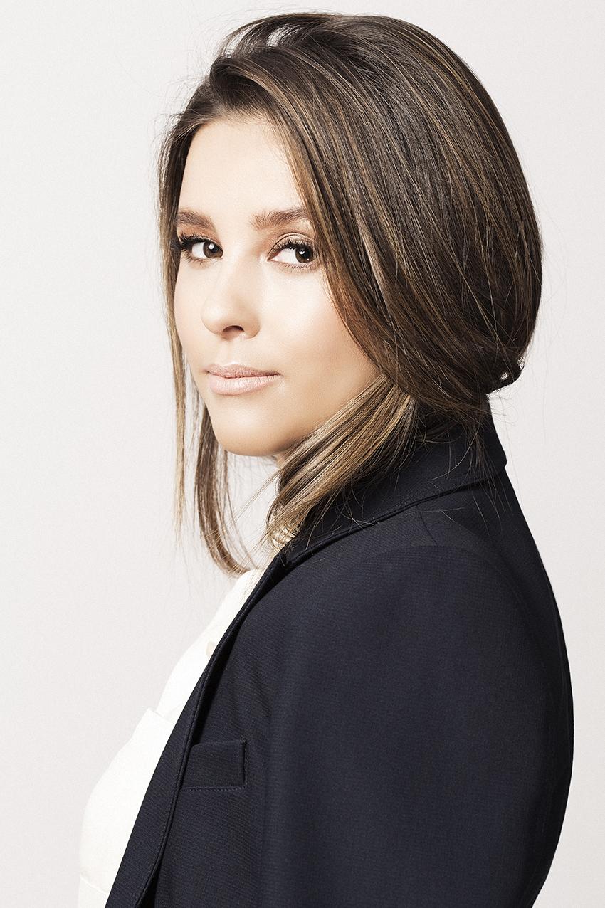 actor Paulina Goto large photo