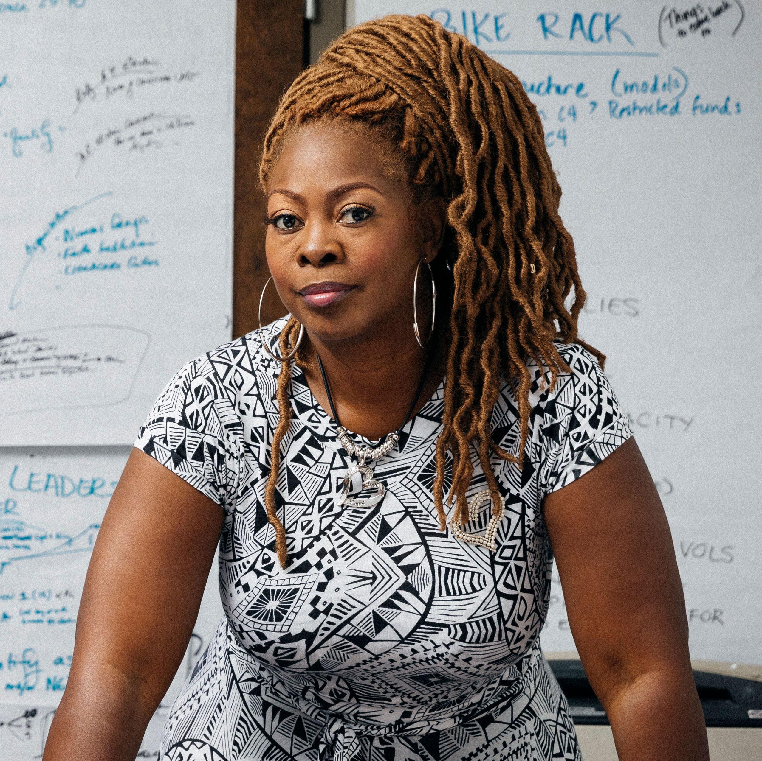 actor LaTosha Brown large photo