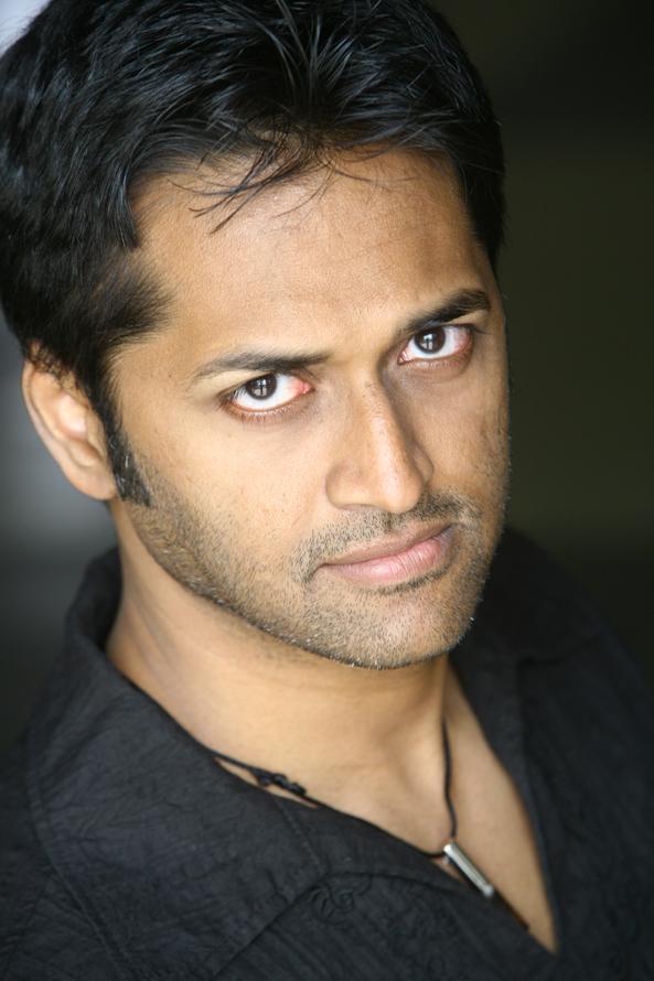 actor Roger Narayan large photo