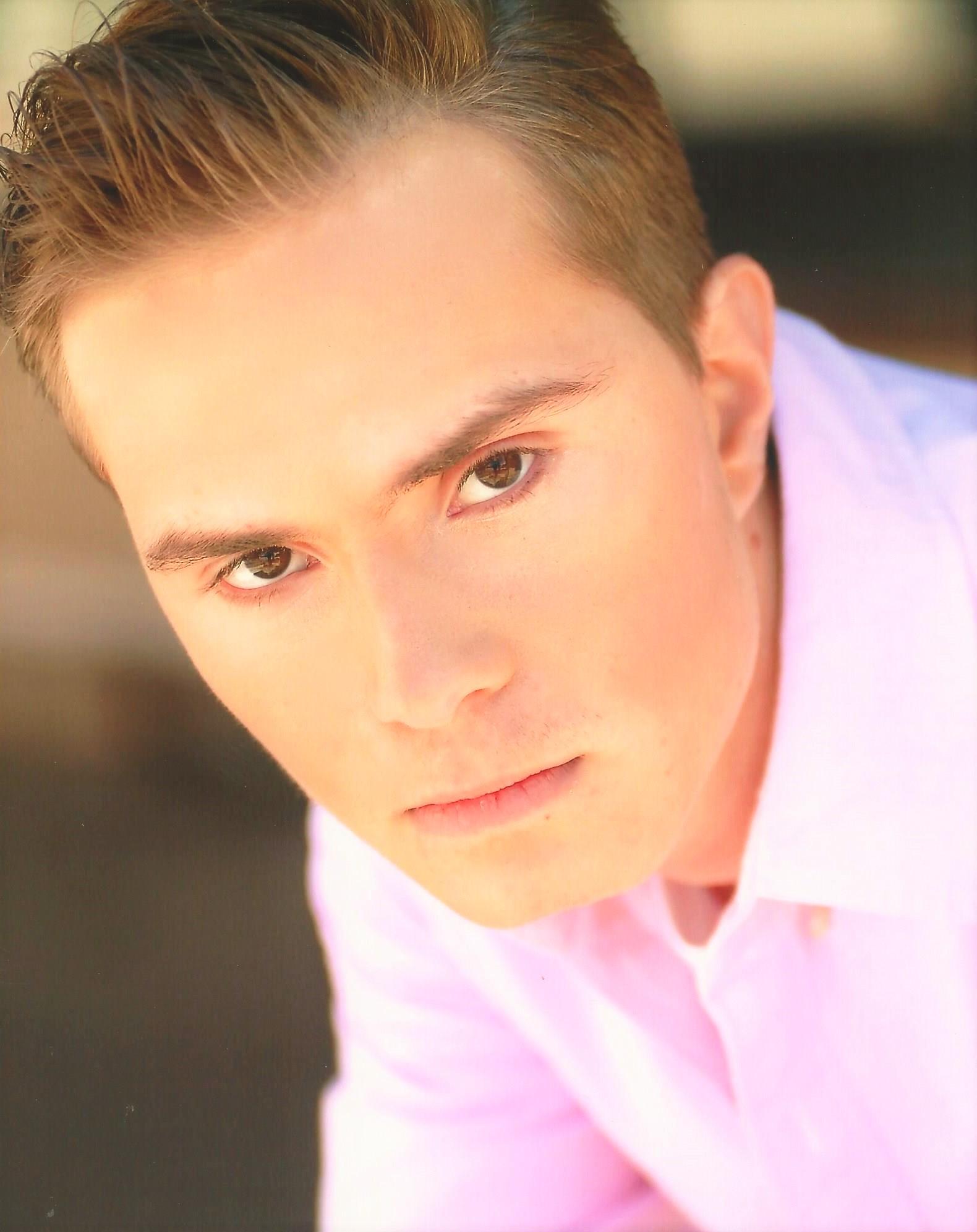 actor Cole Brandenberger large photo