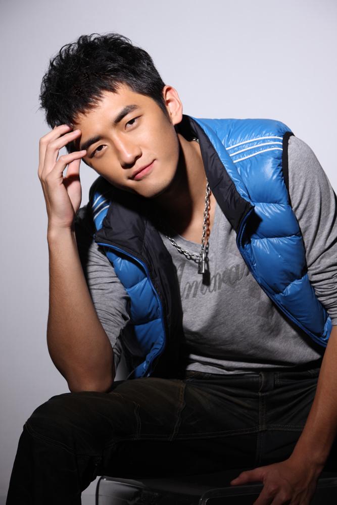 actor Cheng-Chun Chung large photo