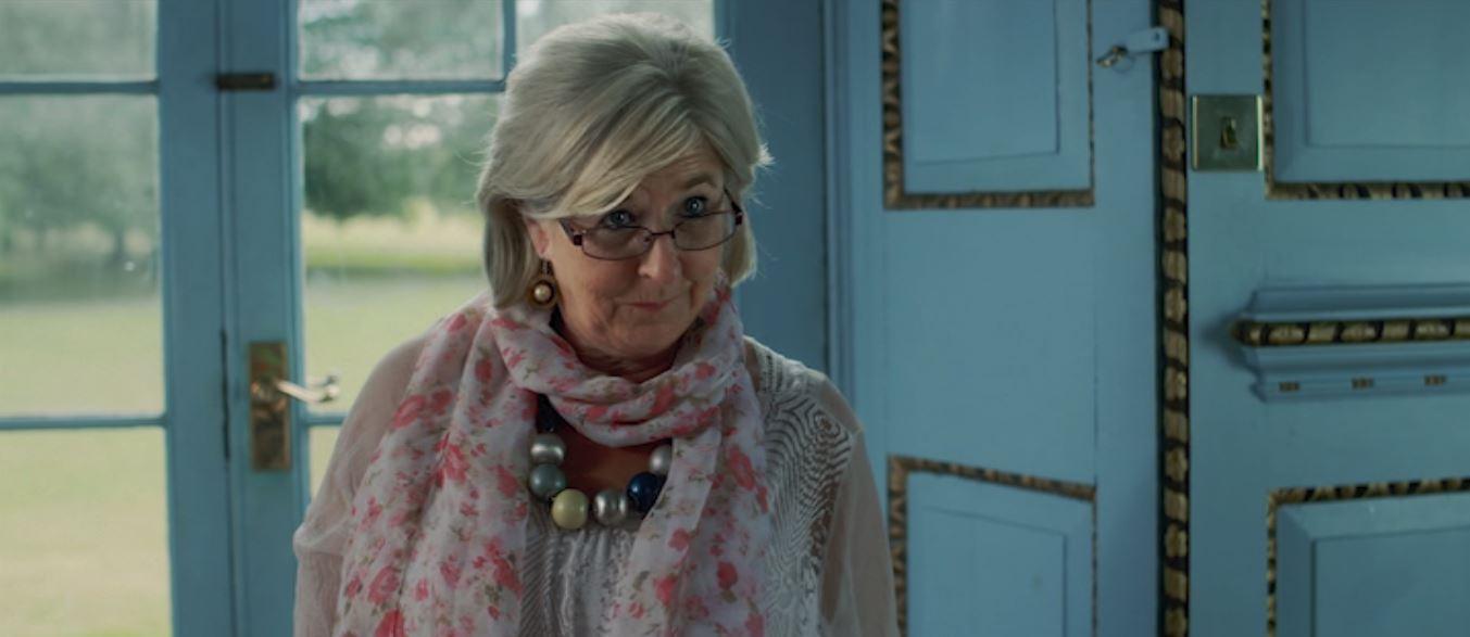 actor Julia Savill large photo