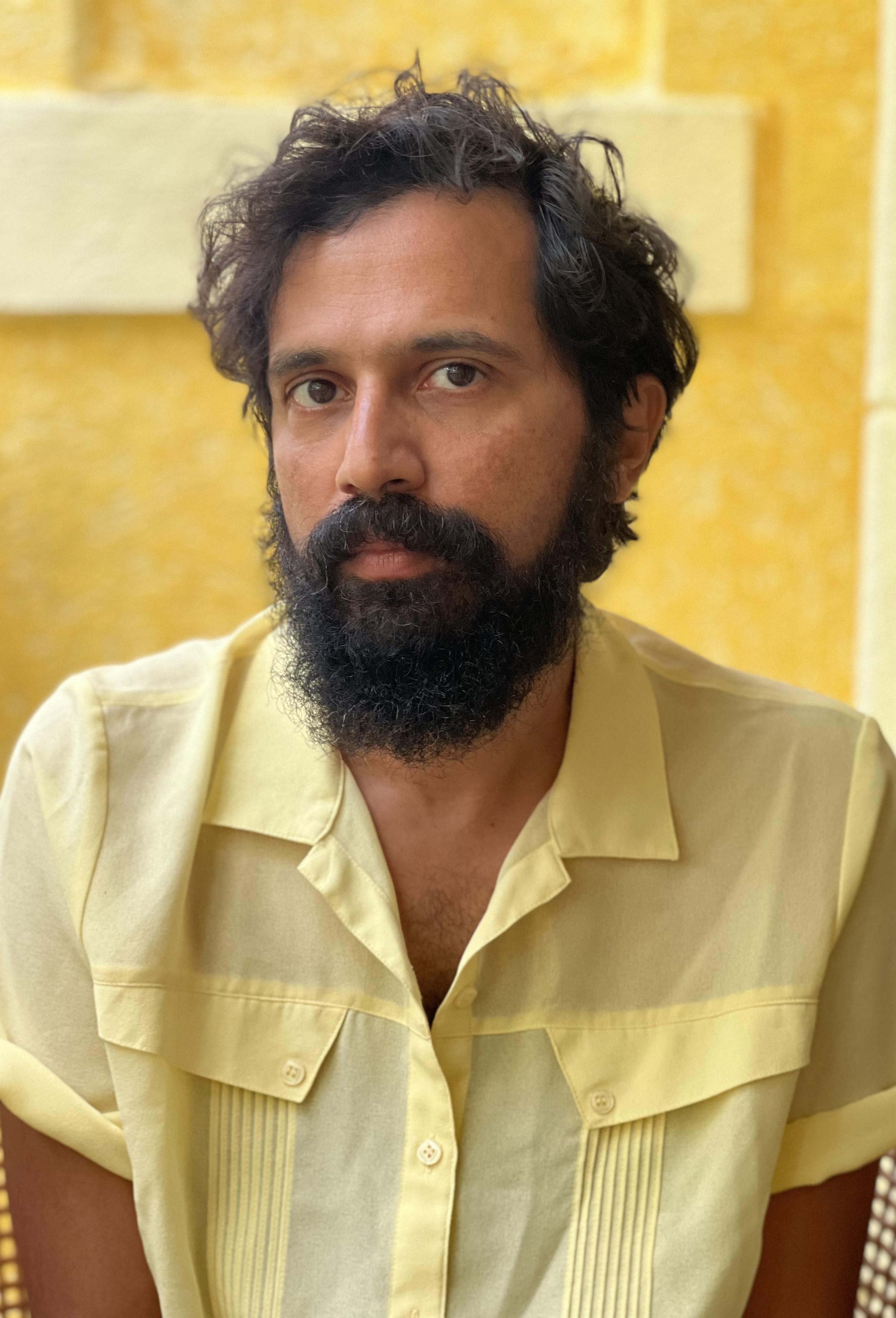 actor Sarang Sathaye large photo