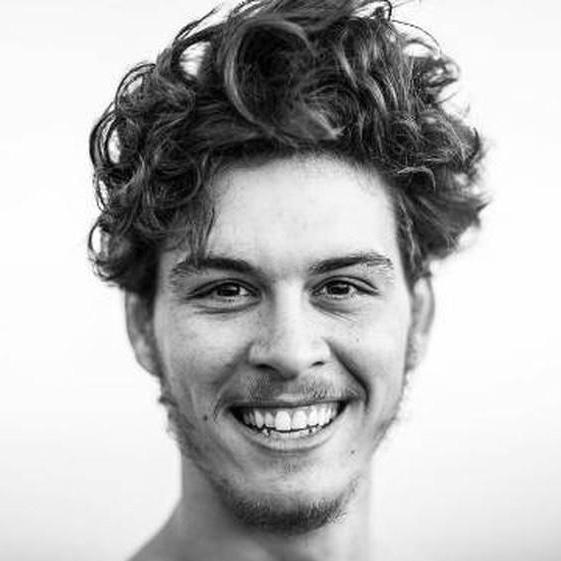 actor João Oliveira large photo