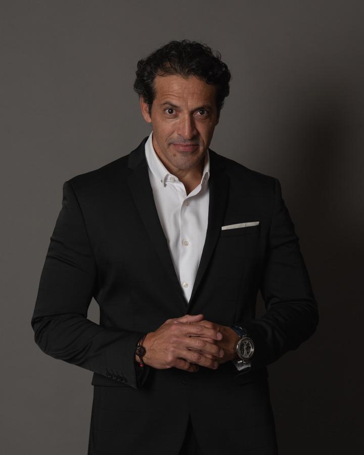 actor Fernando Gaviria large photo