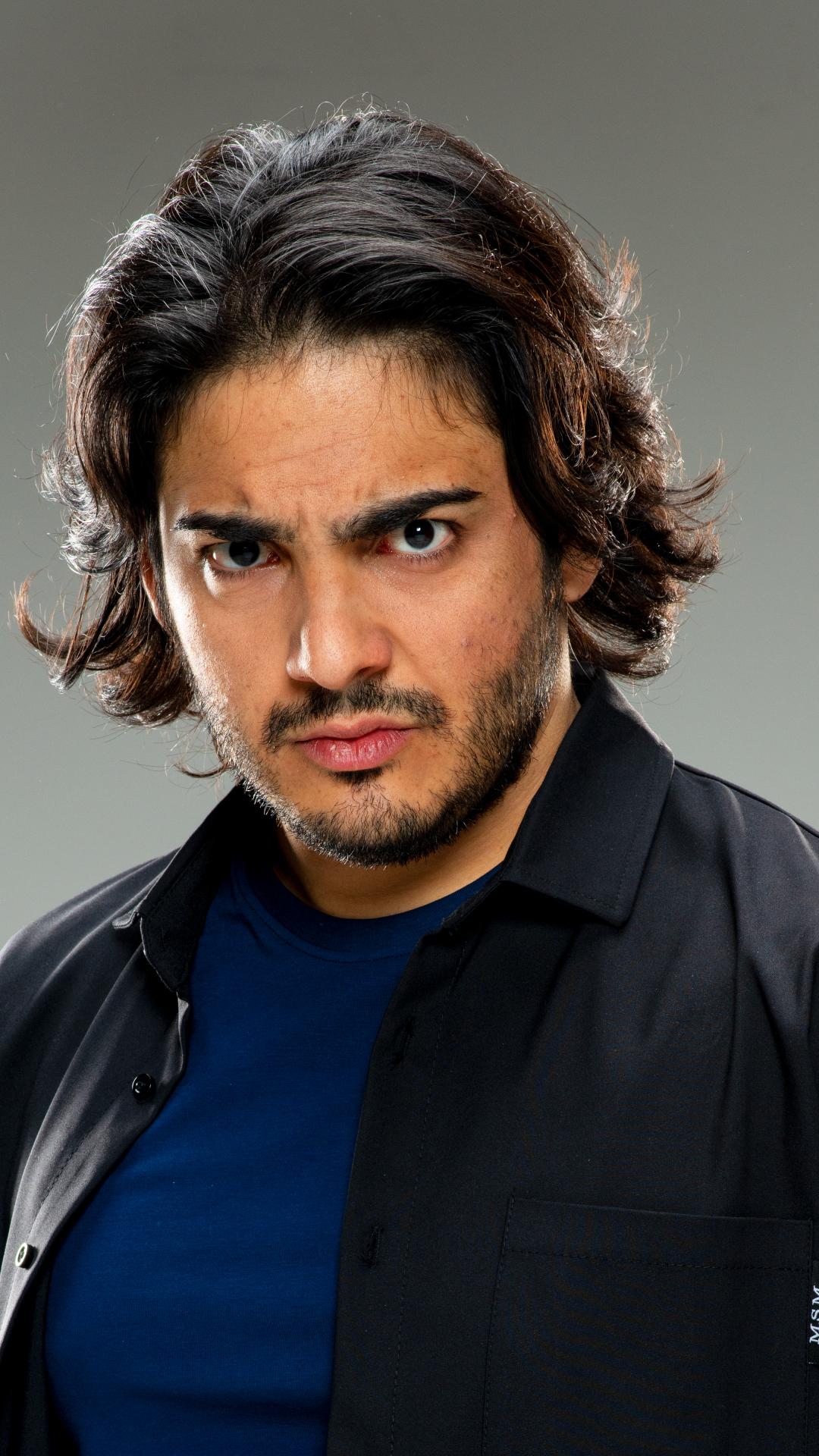 Max Angioni
