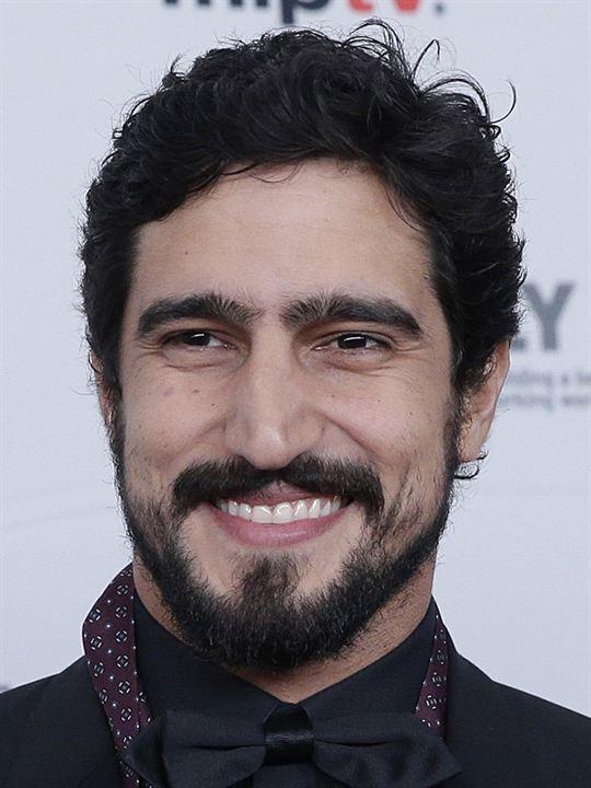 actor Renato Góes large photo