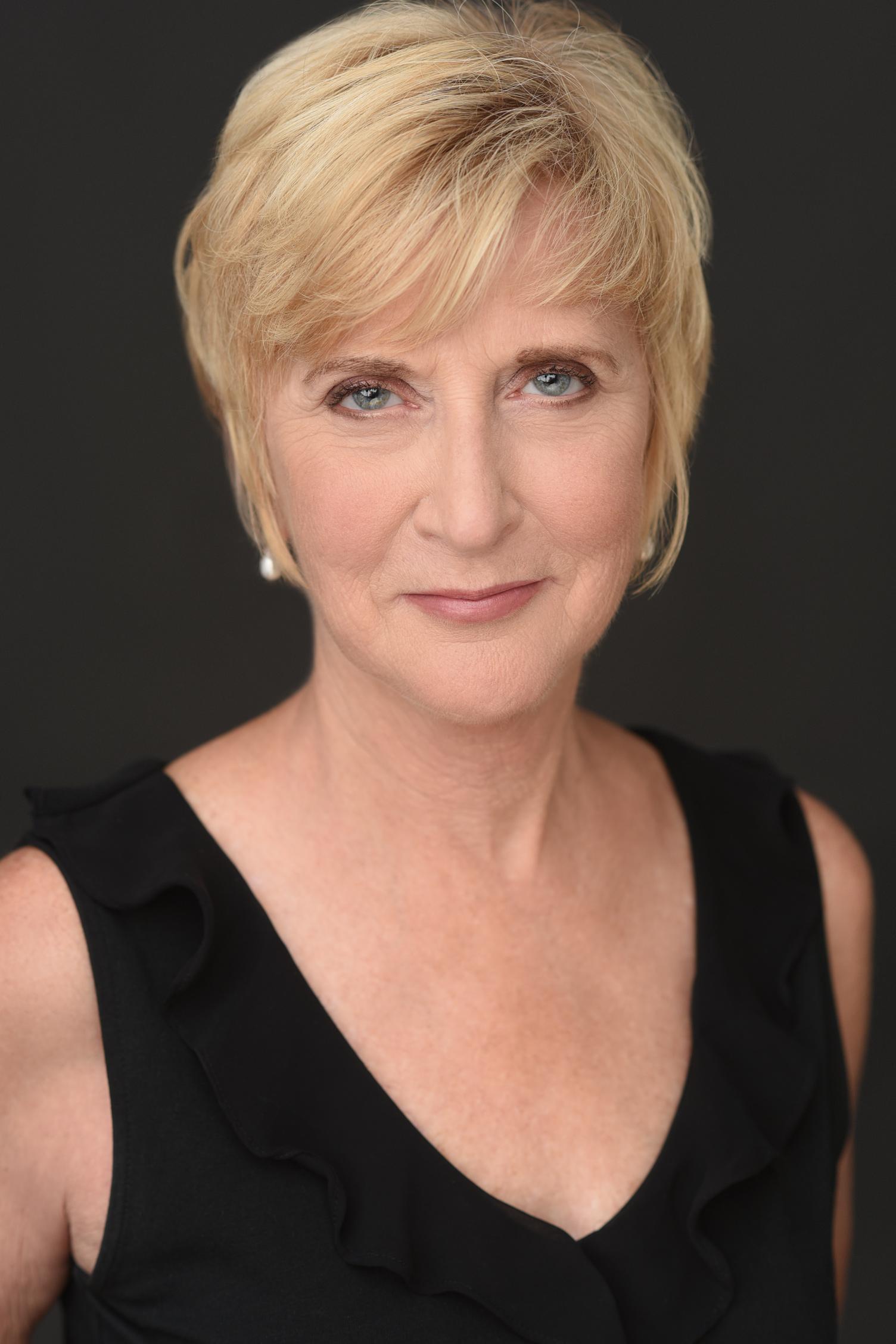 actor Joan Chak large photo