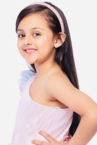 actor Ivana Kaur large photo