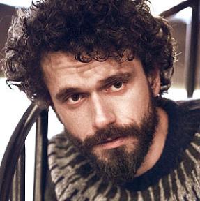 actor Yigit Kirazci large photo