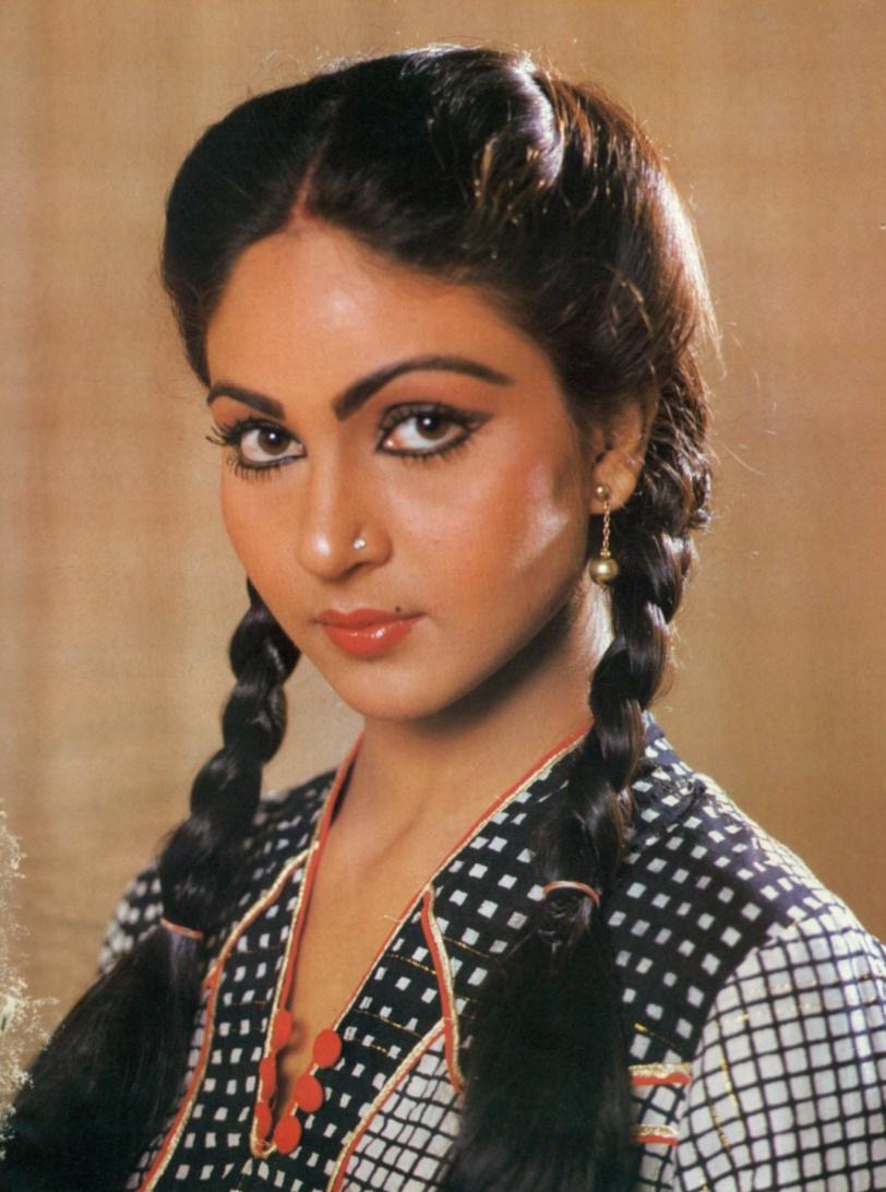 actor Rati Agnihotri large photo