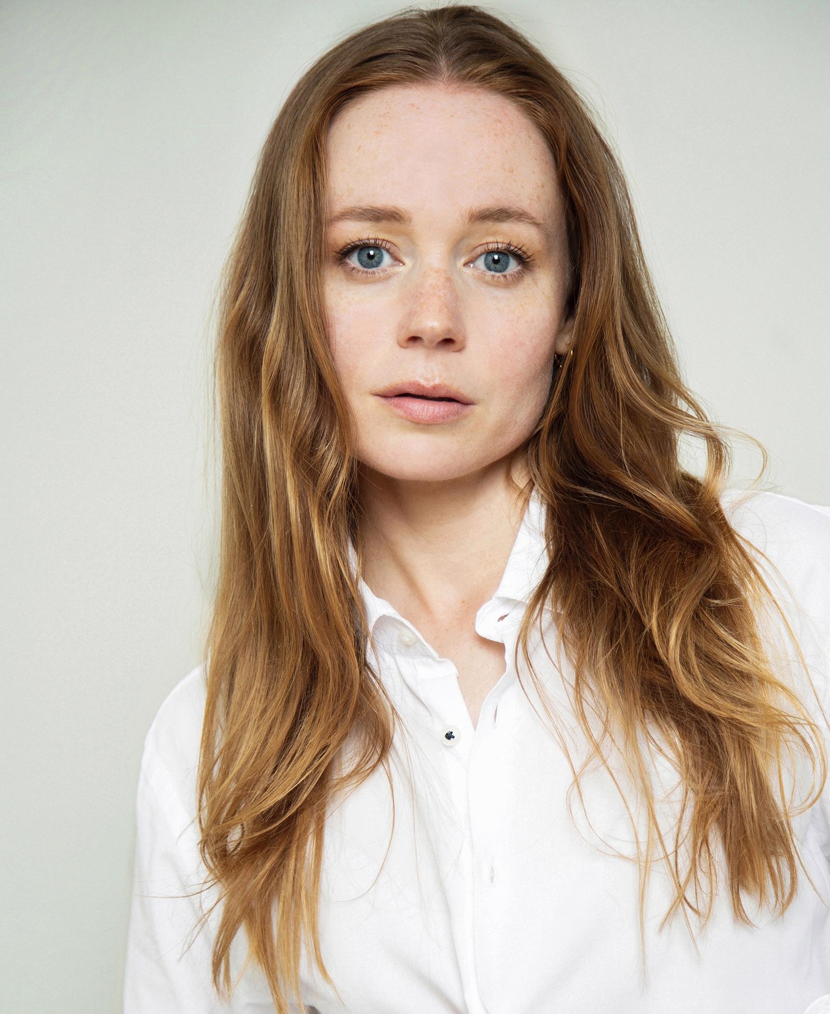 actor Karen Margrethe Gotfredsen large photo