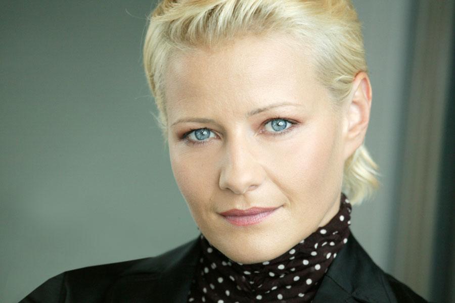 actor Malgorzata Kozuchowska large photo