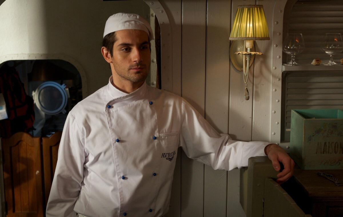 actor Mark Bogatyryov large photo