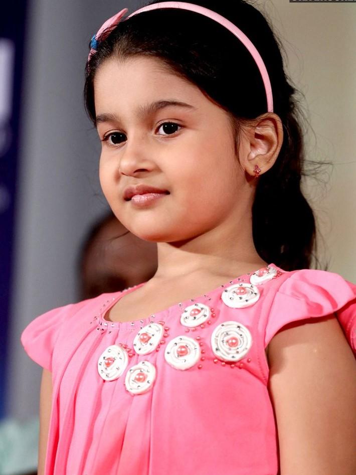 actor Yuvina Parthavi large photo