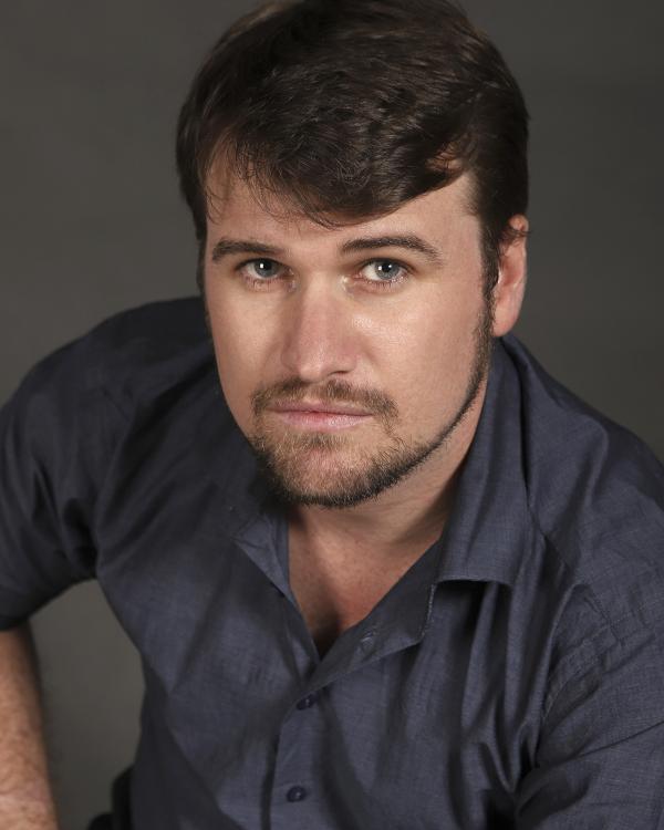 actor Thomas Bishop large photo