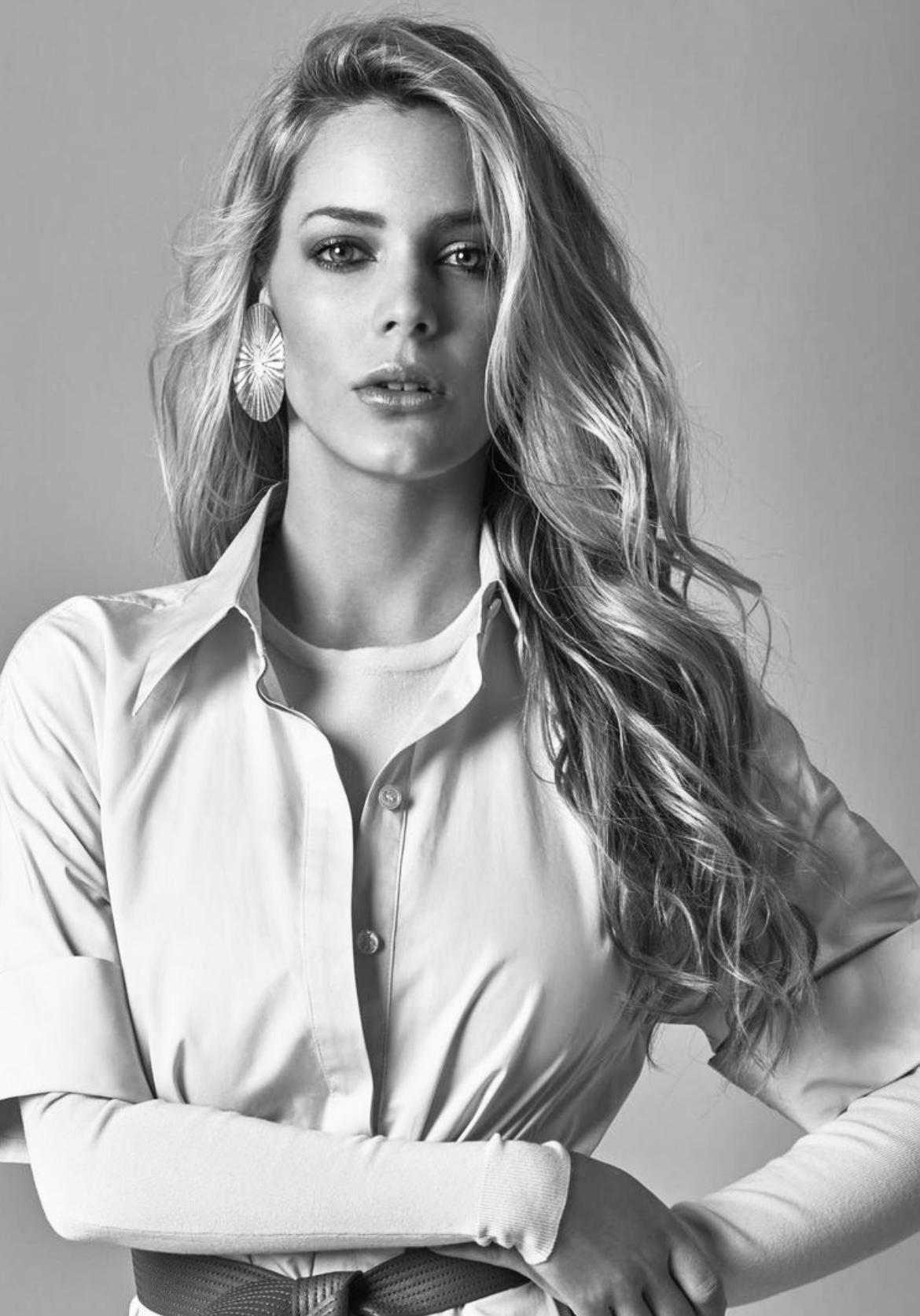 actor Alejandra Onieva large photo