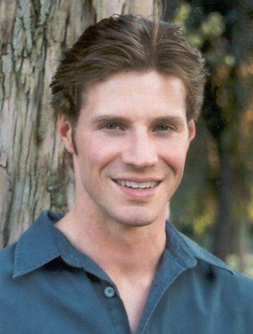 actor Michael Samluk large photo