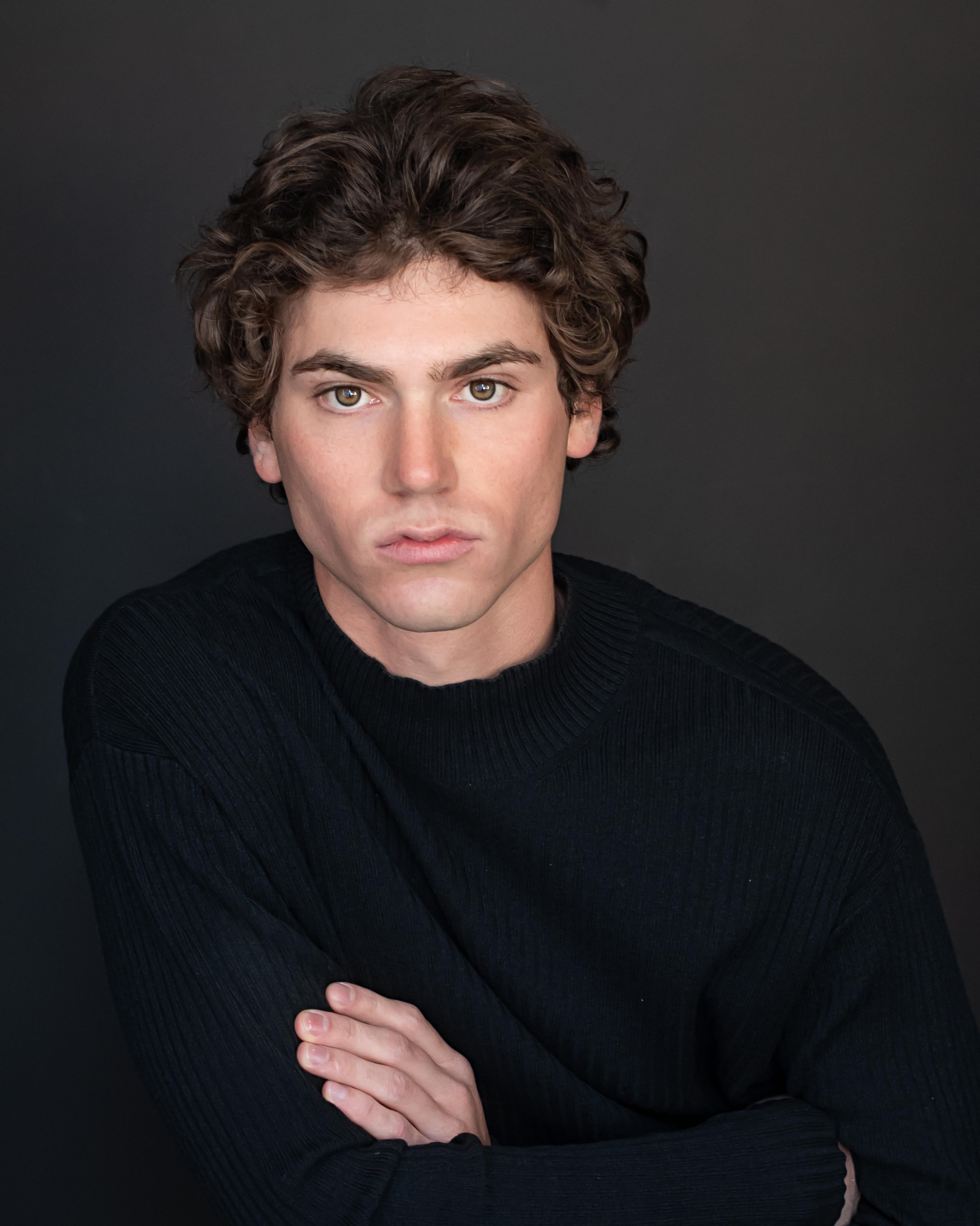 actor Connor Kearns large photo